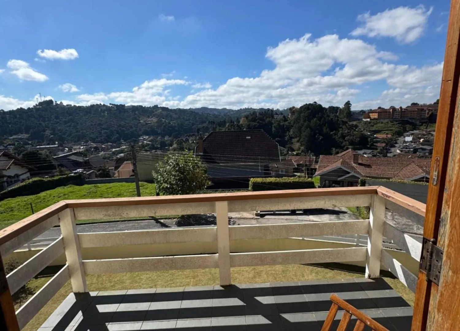 فندق مبيت وإفطار Campos do Jordão Vila Montefiori