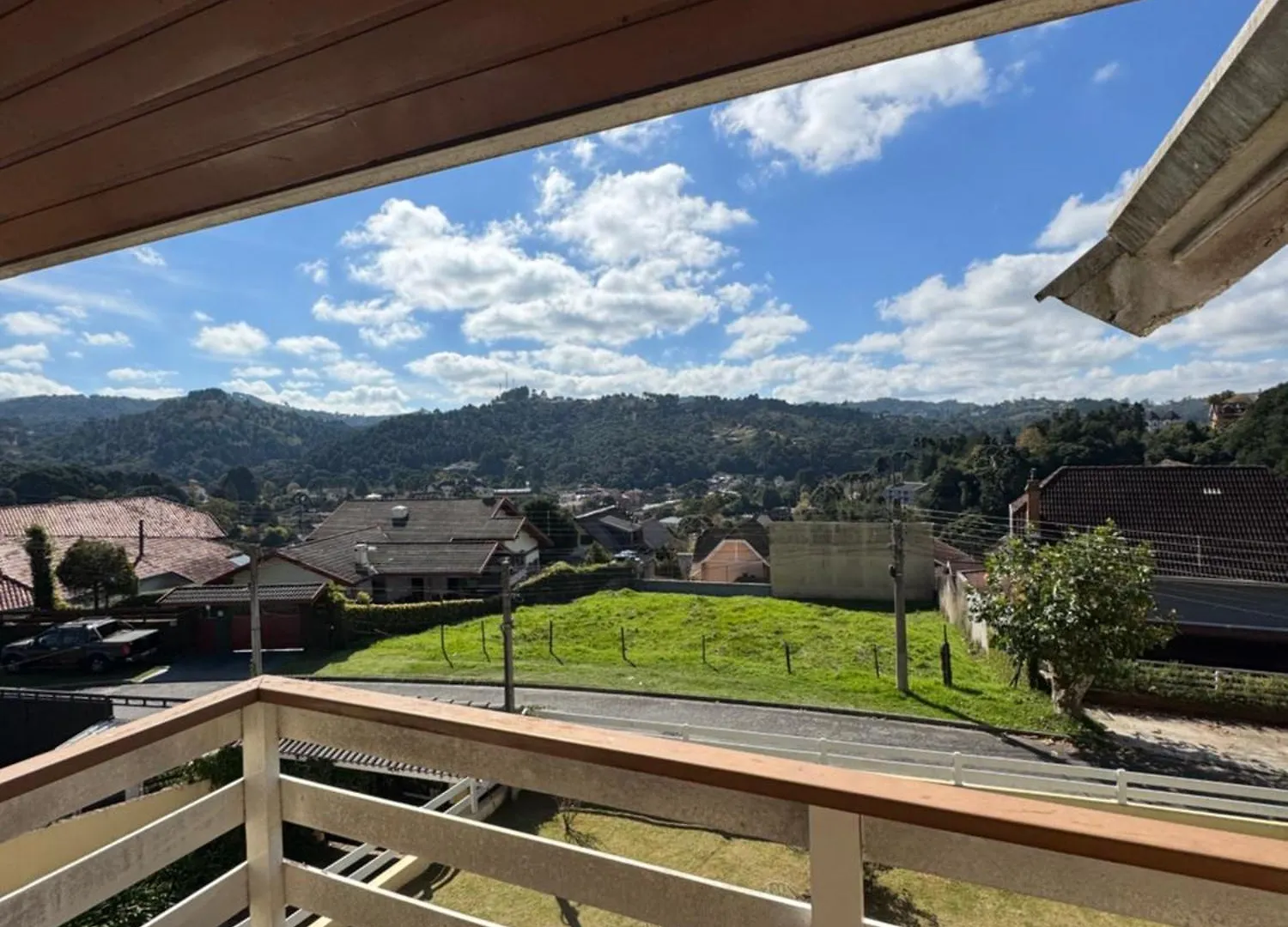 فندق مبيت وإفطار Campos do Jordão Vila Montefiori